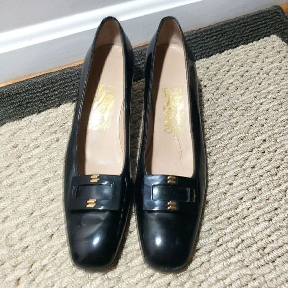 Salvatore Ferragamo Leather Shoes 9 - Picture 1 of 7